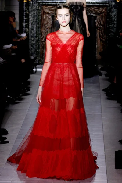Look 37